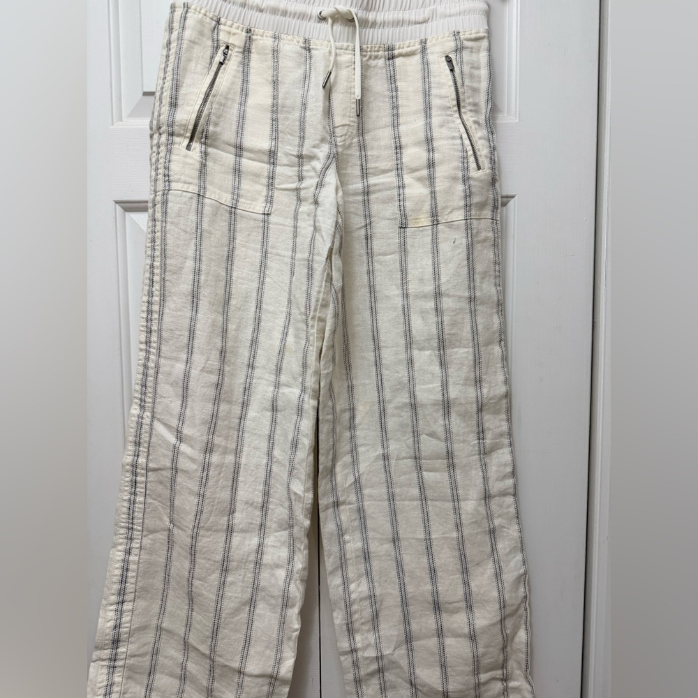 Athleta | Cream and Gray Striped Cargo Pants
